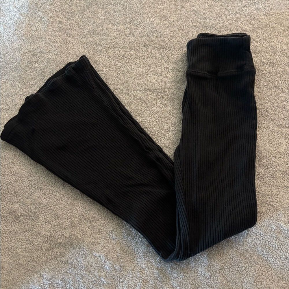 Girls Ribbed Flare Leggings